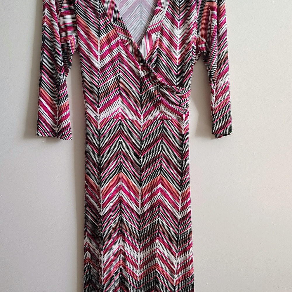 Janette Plus Faux Wrap Stretch Chevron Maxi Dress 1X -3X Spring Wedding Guest - Picture 4 of 5